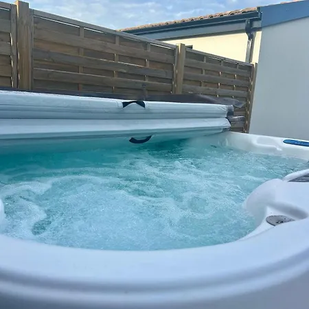Appartement Proche Du Bassin , Jacuzzi, Jardin Privé *